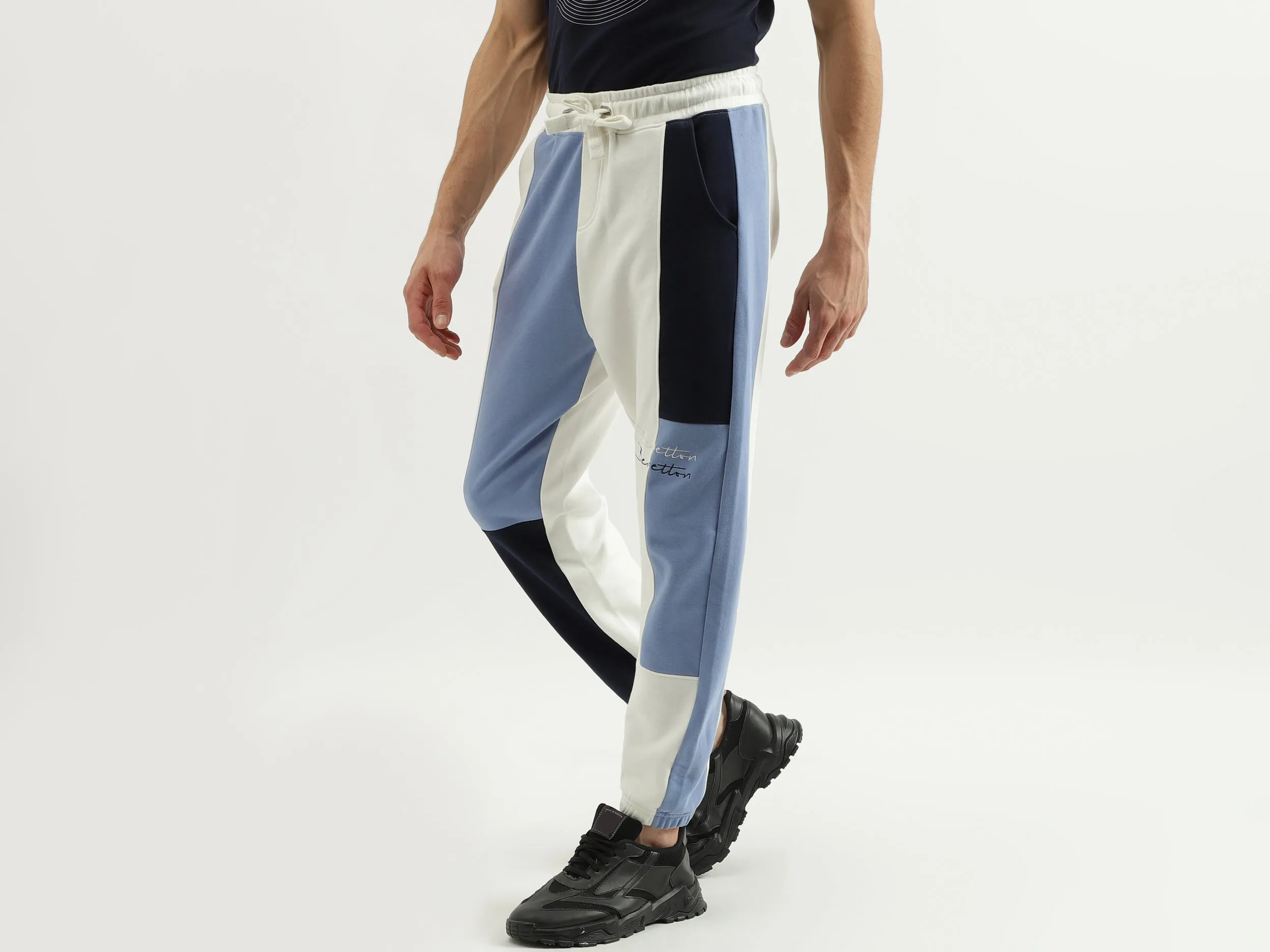 Asymmetric Color Block Baggy Fit Sweat Pants